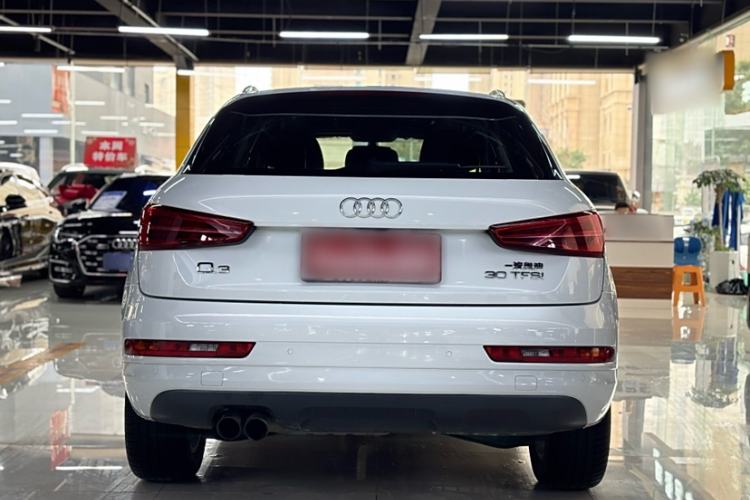 Used Audi Q3 2017 30 TFSI Fashion Model
