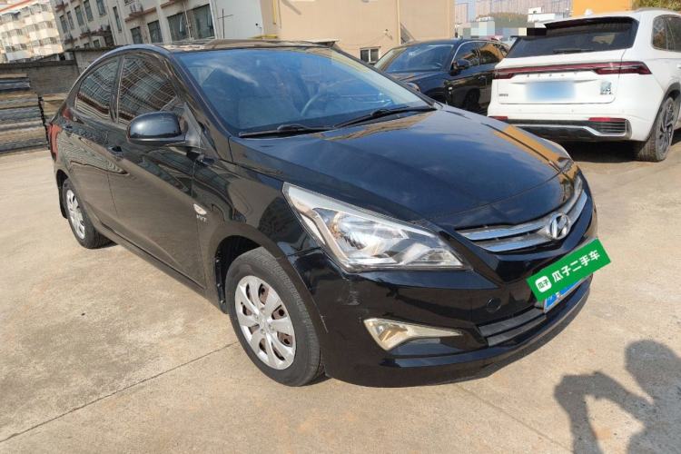 Used Hyundai Verna 2014 1.4L Manual Smart GLS Trim
