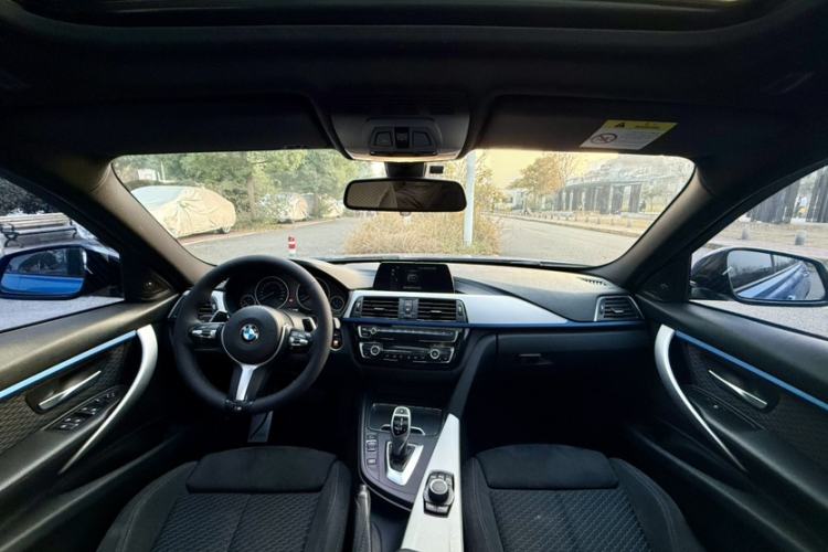 Used BMW 3 Series 2018 320i M Sport Package
