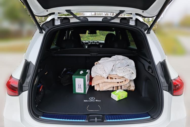 Used Mercedes-Benz GLC 2023 GLC 300 L 4MATIC Dynamic Edition 5-seater