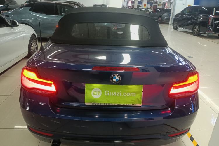 Used BMW 2 Series 2018 220i Convertible Coupe Sports Design Package
