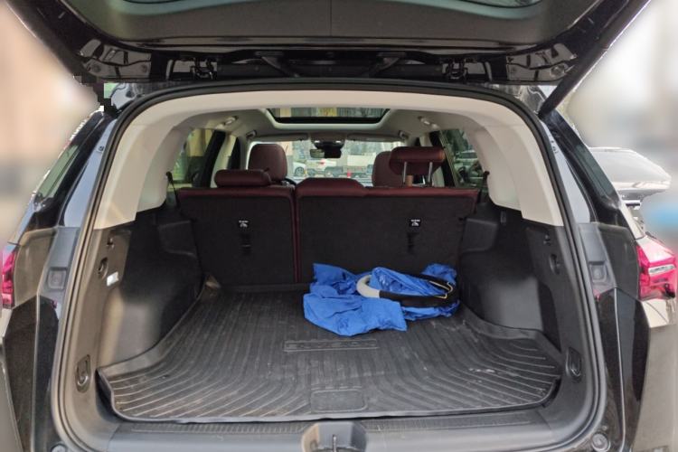 Used Buick Envision 2025 Encore Plus 28T Two-Wheel-Drive Platinum Edition