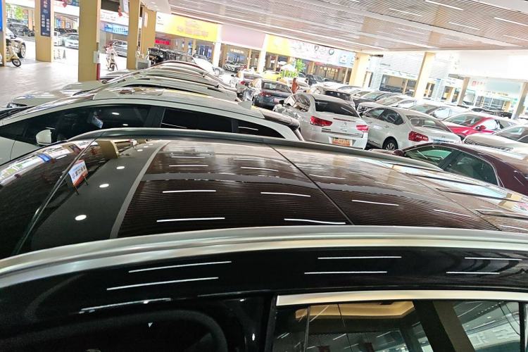 Used Mercedes-Benz GLC 2020 Facelift GLC 300 L 4MATIC Dynamic Edition
