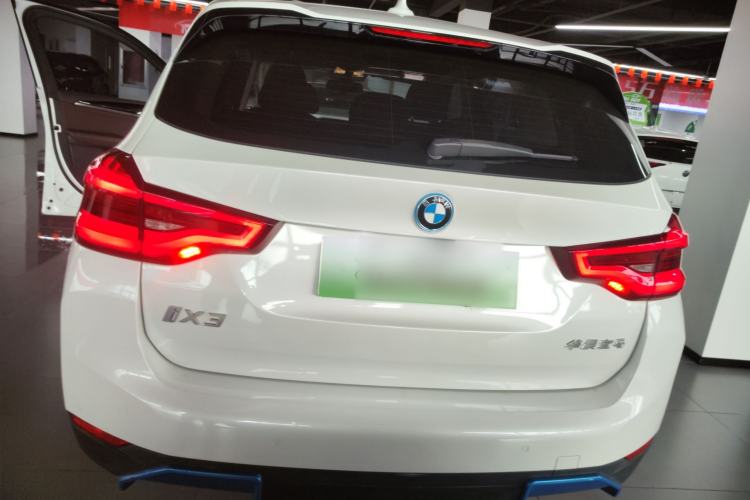 Used BMW iX3 2021 Updated Leading Edition
