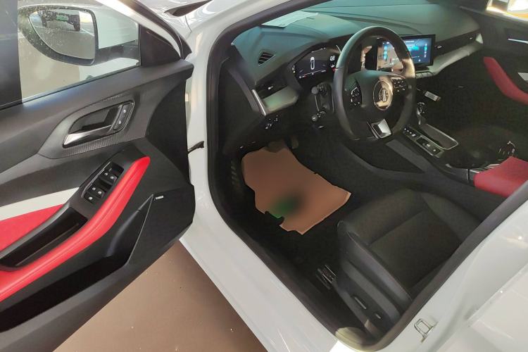 Used MG 5 2022 180 DVVT CVT Youth Flagship Edition
