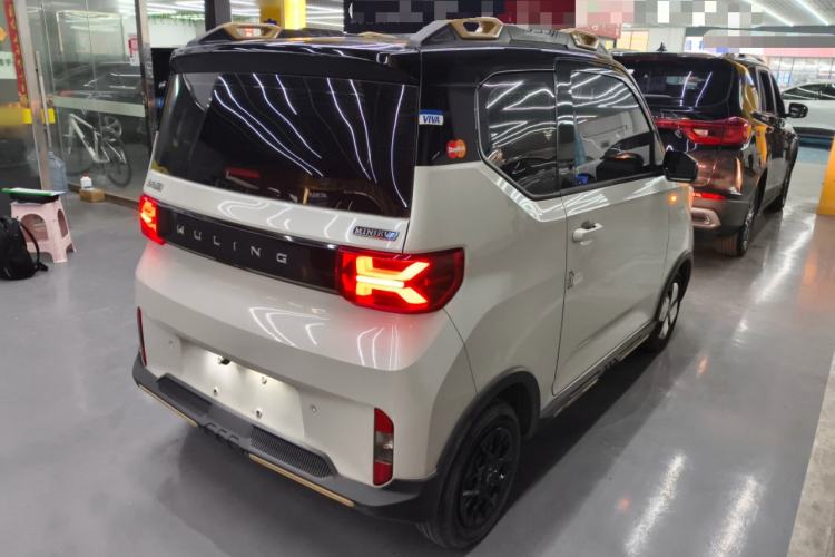Used Wuling Hongguang MINIEV 2022 GAMEBOY 200km Play Edition with Lithium Iron Phosphate
