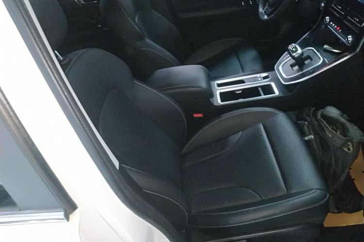 Used Haval M6 2021 PLUS 1.5T DCT Comfort Edition