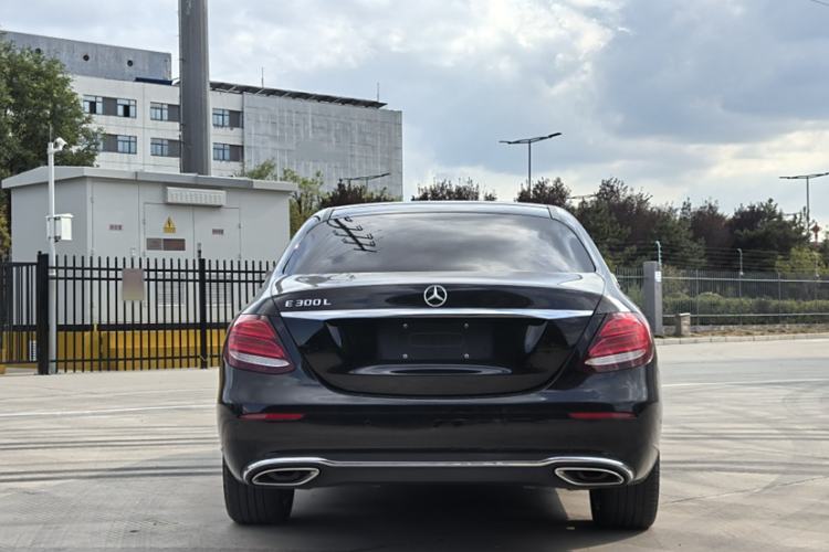 Used Mercedes-Benz E-Class 2018 Facelifted E 300 L Stylish Version

