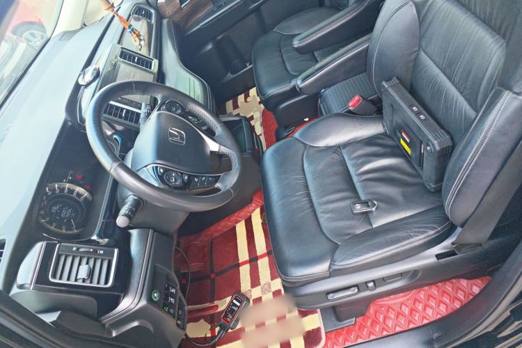 Used Honda Elysion 2016 2.4L Style Edition
