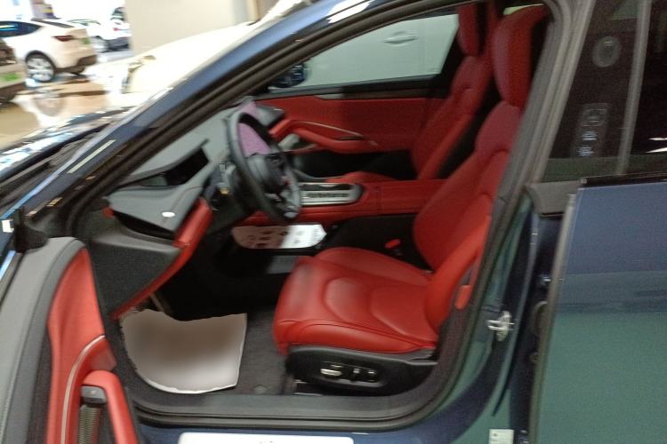 Used  SU7 2024 Four-Wheel Drive Ultra-Long Range Advanced Intelligent Driving Max Edition
