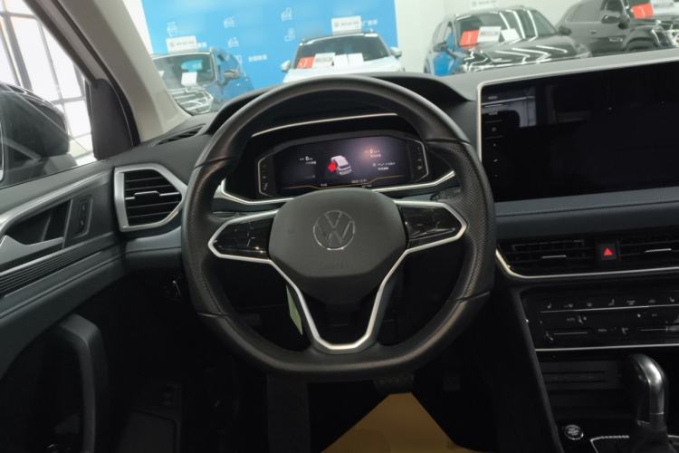 Used Volkswagen Tharu 2023 330TSI Four-Wheel Drive Moon Luxury Edition
