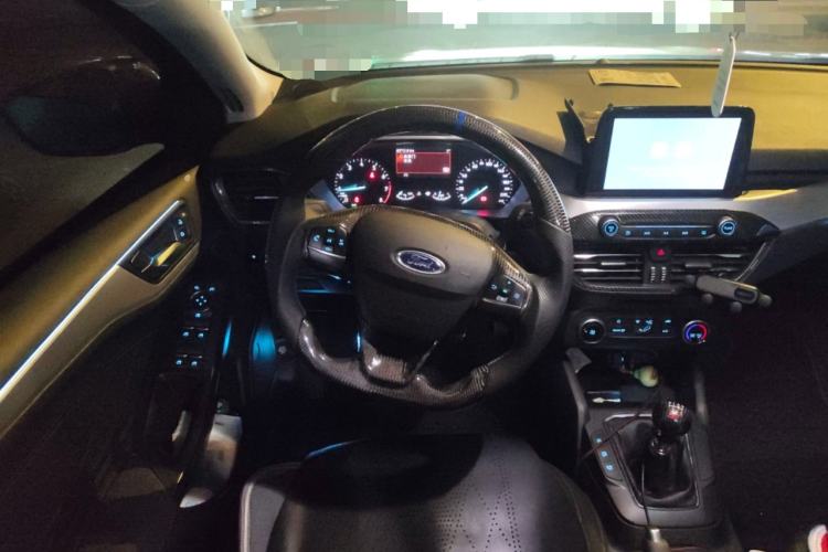 Used Ford Focus 2019 Hatchback 1.5L Manual FENGYUE Model China V Standard
