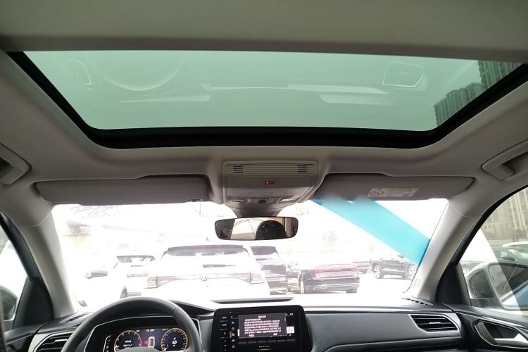 Used Volkswagen Tharu 2025 NewRui 300TSI Prestige Edition