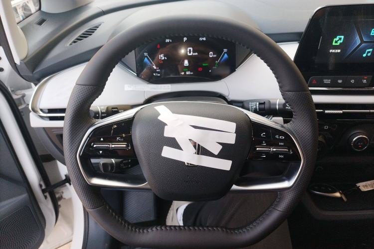 Used Bestune NAT 2023 PRO Comfortable Travel Battery-Swap Version 401km