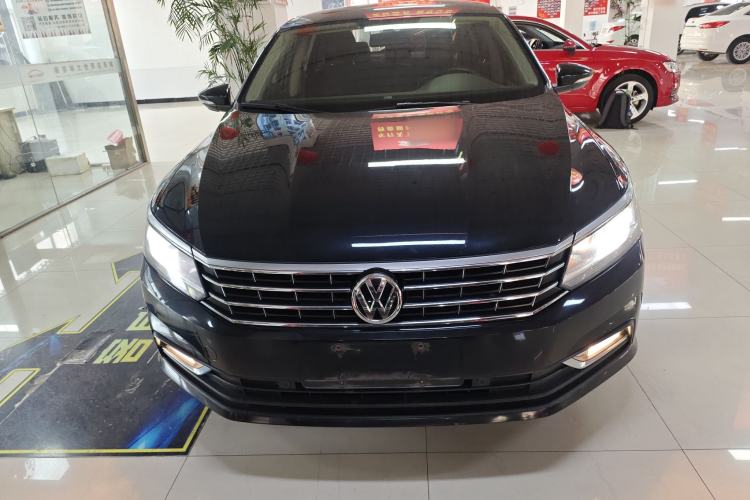 Used Volkswagen Passat 2017 330TSI DSG Luxury Edition
