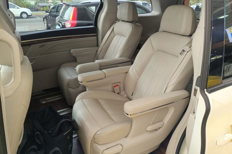 Used GAC Trumpchi M8 2018 320T Luxury Edition
