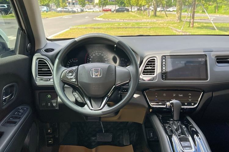 Used Honda Vezel 2020 220 TURBO CVT Elite Edition
