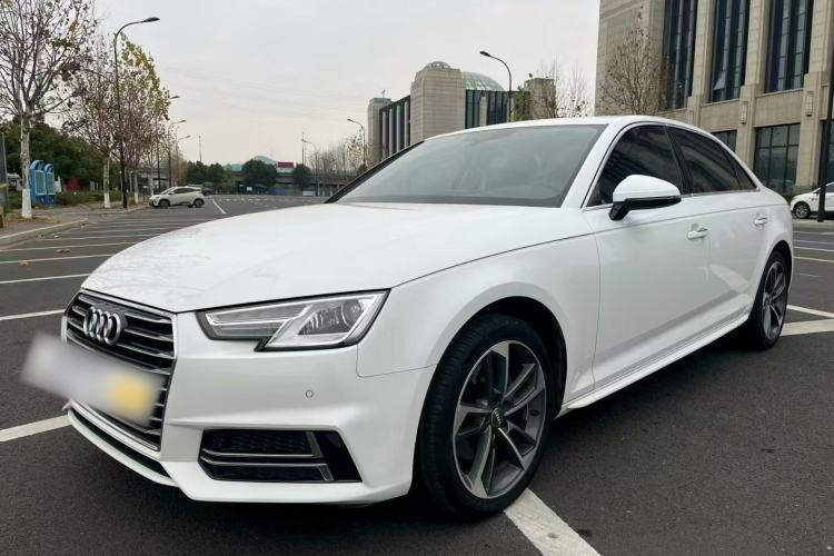 Used Audi A4L 2019 40 TFSI Ambition China VI