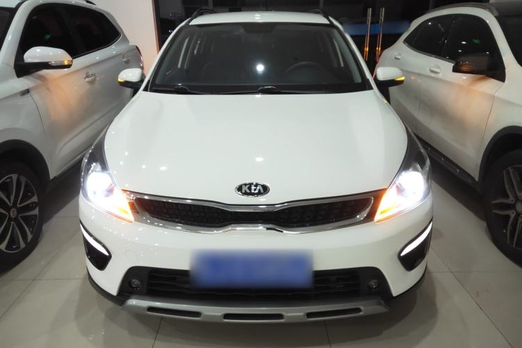 Used Kia KX Cross 2017 1.4L AT GLS
