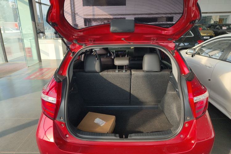 Used Toyota YARiS L 2016 Revised 1.5E CVT Charming Edition
