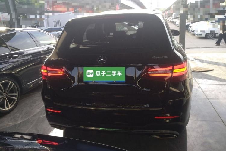 Used Mercedes-Benz GLC 2019 Refreshed GLC 300 L 4MATIC Dynamic Edition
