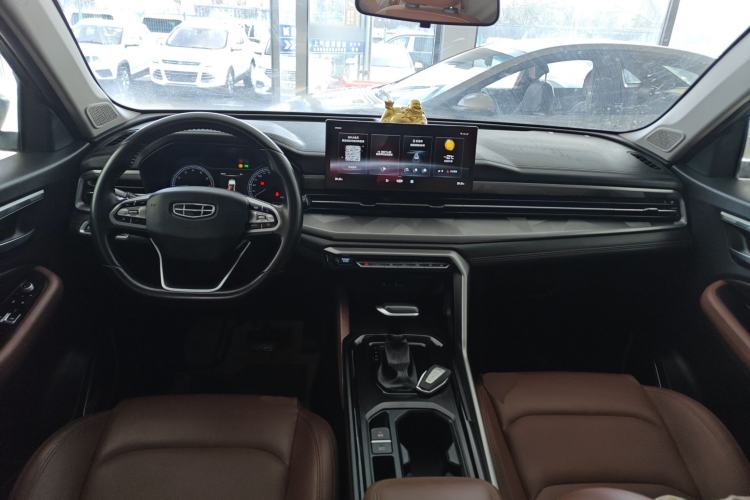 Used Geely Auto Vision X6 2021 PRO 1.4T Automatic Prestige Model
