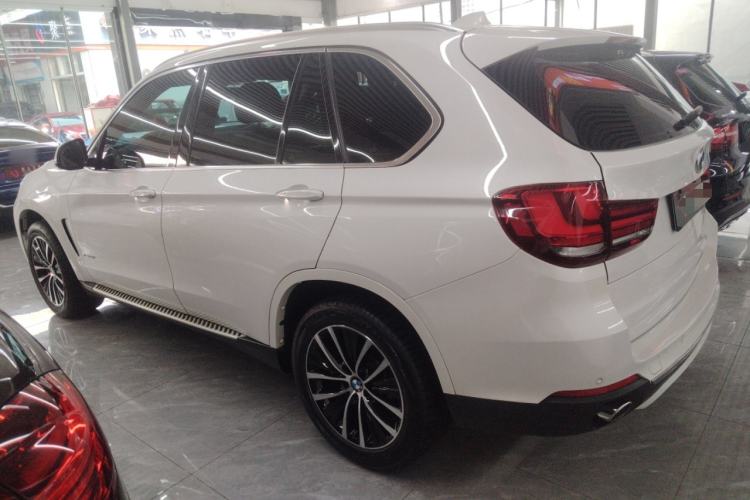 Used BMW X5 2017 xDrive28i
