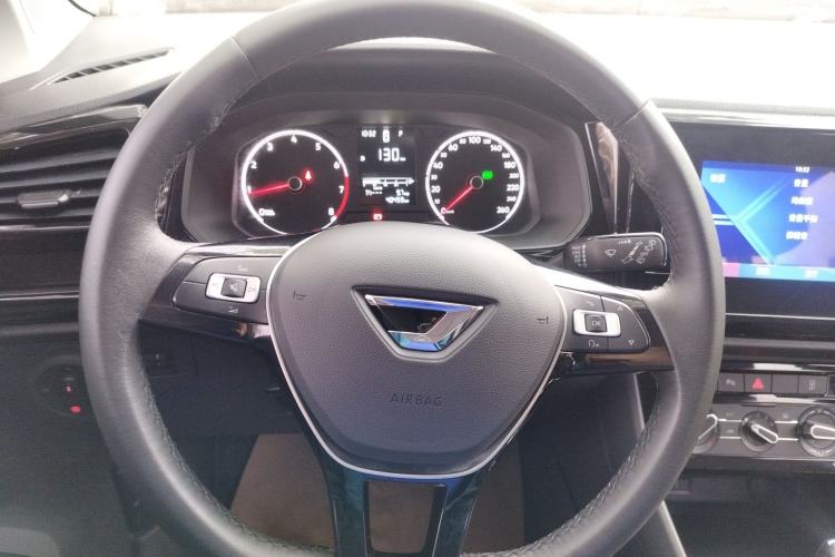 Used Jetta VS5 2019 280TSI Automatic Enjoyment Model
