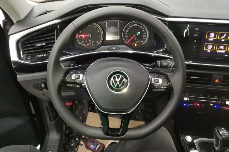 Used Volkswagen Tayron 2021 330TSI Two-Wheel Drive Luxury Smart Connectivity Version
