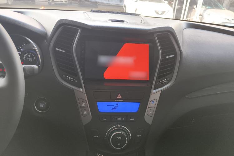 Used Hyundai Santa Fe 2013 2.4L Automatic Two-Wheel Drive Smart Version
