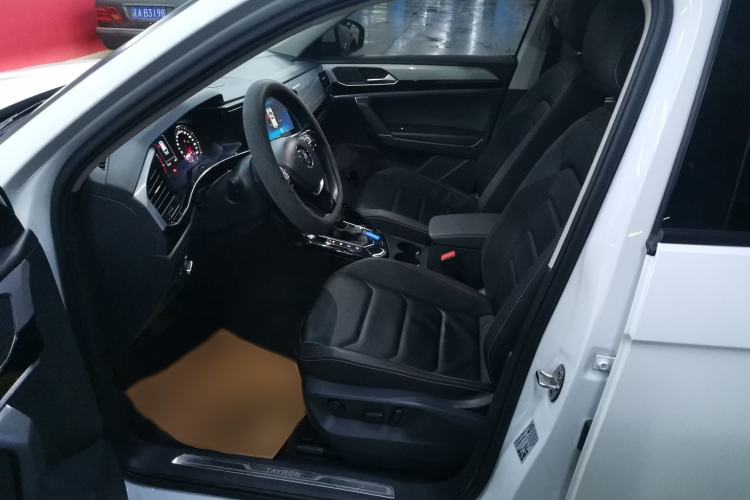 Used Volkswagen Tayron 2019 330TSI Two-Wheel-Drive Luxury Version China V Emission Standard
