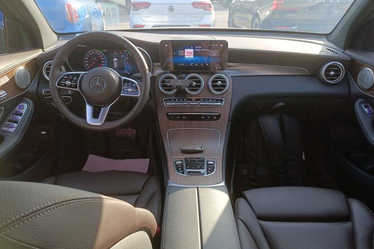 Used Mercedes-Benz GLC 2021 GLC 300 L 4MATIC Dynamic Model