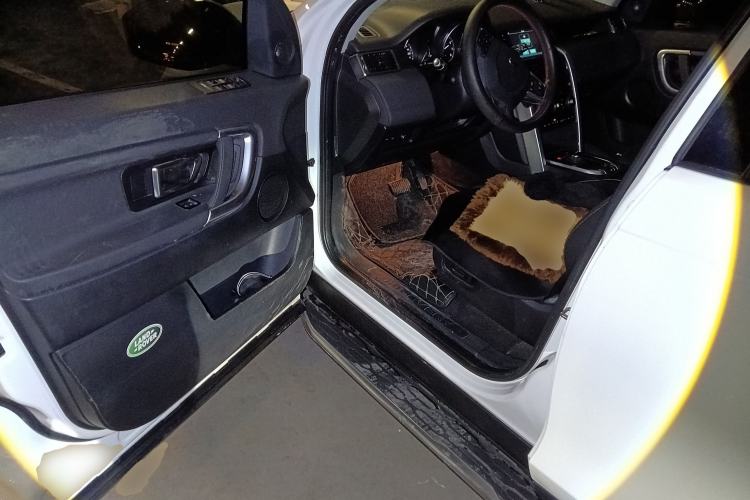 Used Land Rover Discovery Sport 2019 240 PS SE Version China V Standard