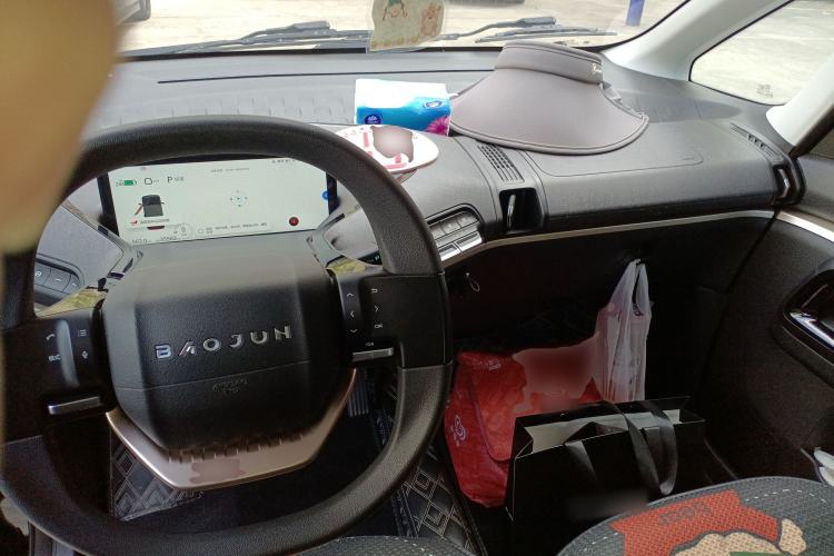 Used Baojun KiWi EV 2021 Artist Model Lithium Iron Phosphate
