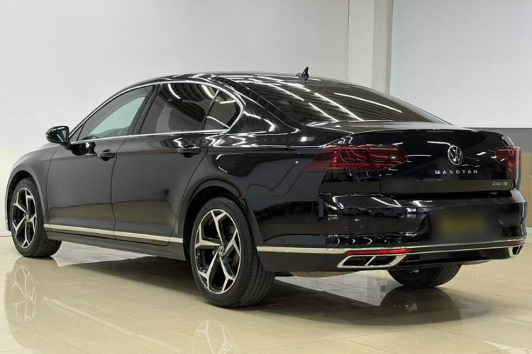 Used Volkswagen Magotan 2023 2 Million Units Limited Edition 330TSI DSG Leading Version