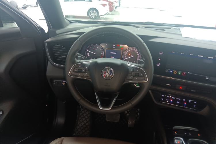 Used Buick Envision 2022 Encore Plus 652T Five-Seat Luxury Model
