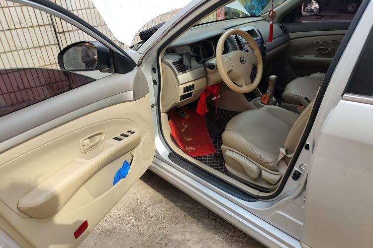 Used Nissan Sylphy 2016 1.6XE Manual Comfort Edition
