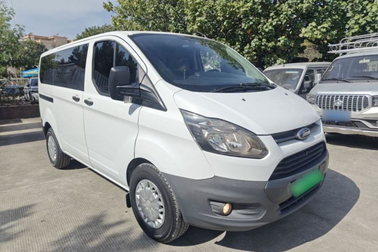 Used Ford Transit 2017 2.0T Diesel Multi-Purpose Commercial Vehicle Short Wheelbase Low Roof China V Standard
