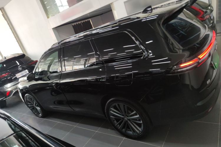 Used Leapmotor C16 2026 Extended-Range 280 LiDAR Zhizun Edition 6 Seats
