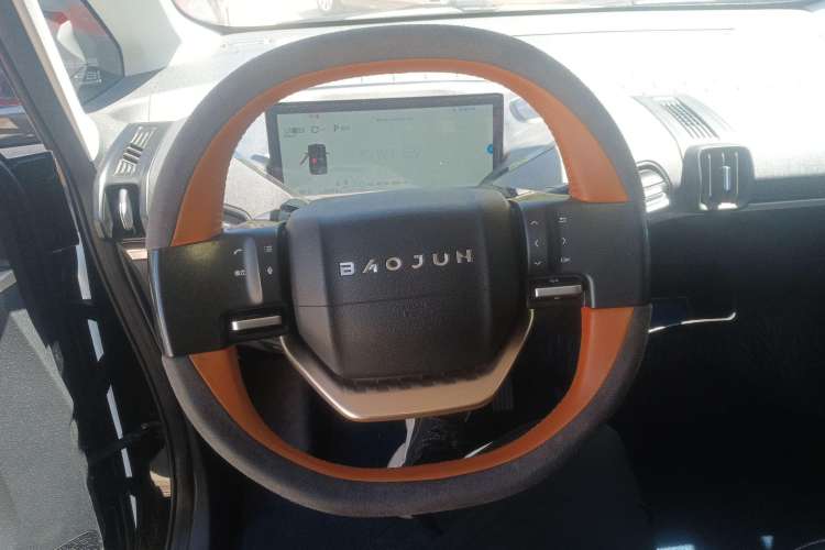 Used Baojun KiWi EV 2022 Artist Lite Edition Lithium Iron Phosphate
