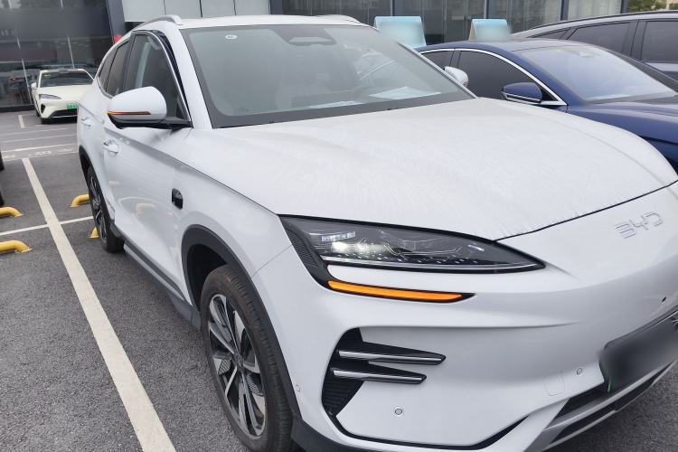 Used BYD Song PLUS New Energy 2025 EV with 605 km Range – Flagship Version
