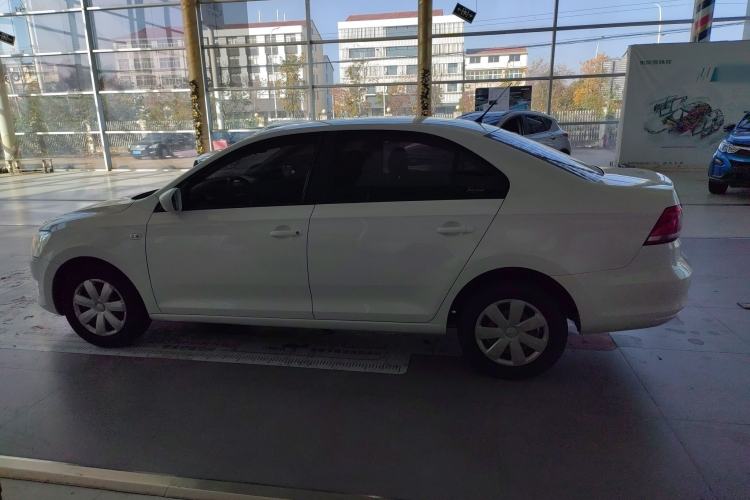 Used Volkswagen Santana 2015 1.6L Automatic Fashion Edition
