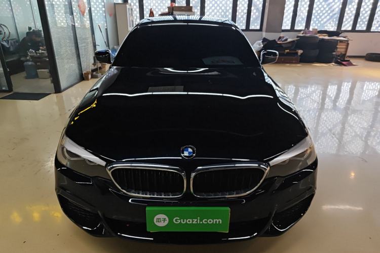 Used BMW 5 Series 2019 530Li Leading Model M Sport Package
