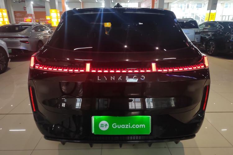 Used Lynk & Co 08 EM-P 2023 120km Long-Range Pro

