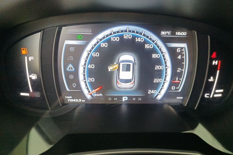 Used Geely Auto Emgrand X7 Sport 2016 1.8TD Automatic ZhiShang Model
