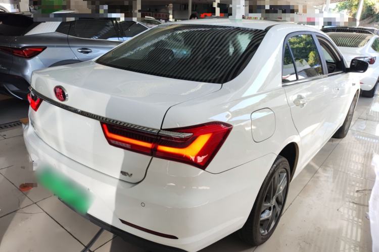 Used BYD Qin New Energy 2019 High-Range Luxury Model
