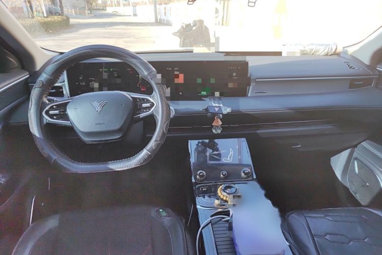 Used NETA U 2022 Zhi400 Pro Ternary Lithium
