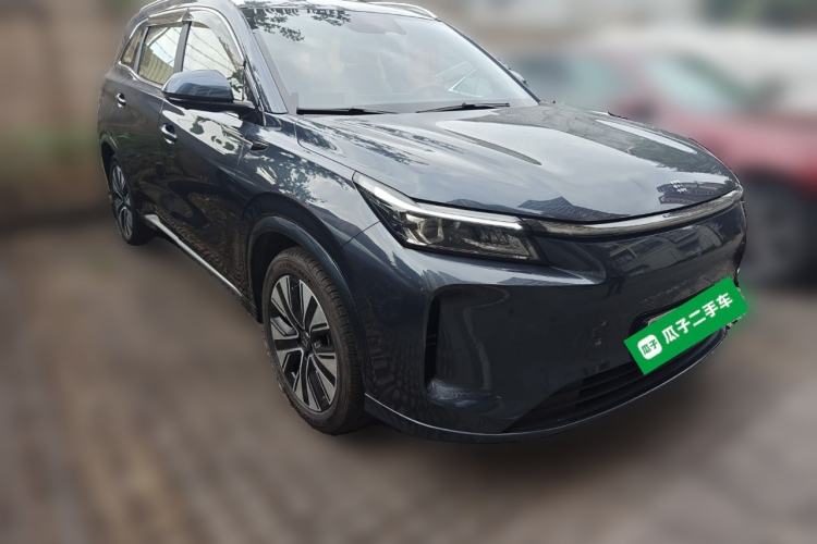 Used  E5 PLUS 2025 165 km Long-Range Version PLUS 5-Seater
