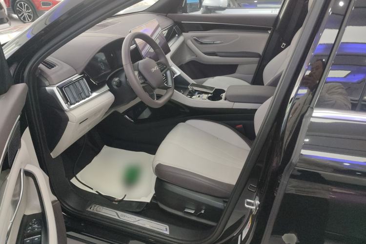 Used BYD Song PLUS New Energy 2025 DM-i Intelligent Driving 160KM Flagship Model
