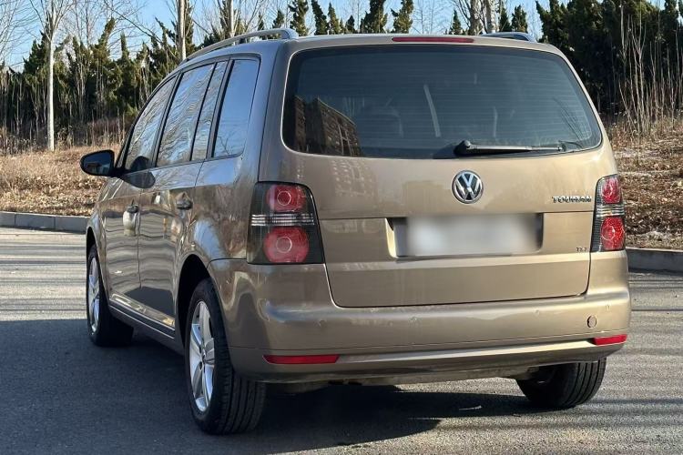 Used Volkswagen Touran 2015 1.4T DSG Comfort Edition 5 Seats
